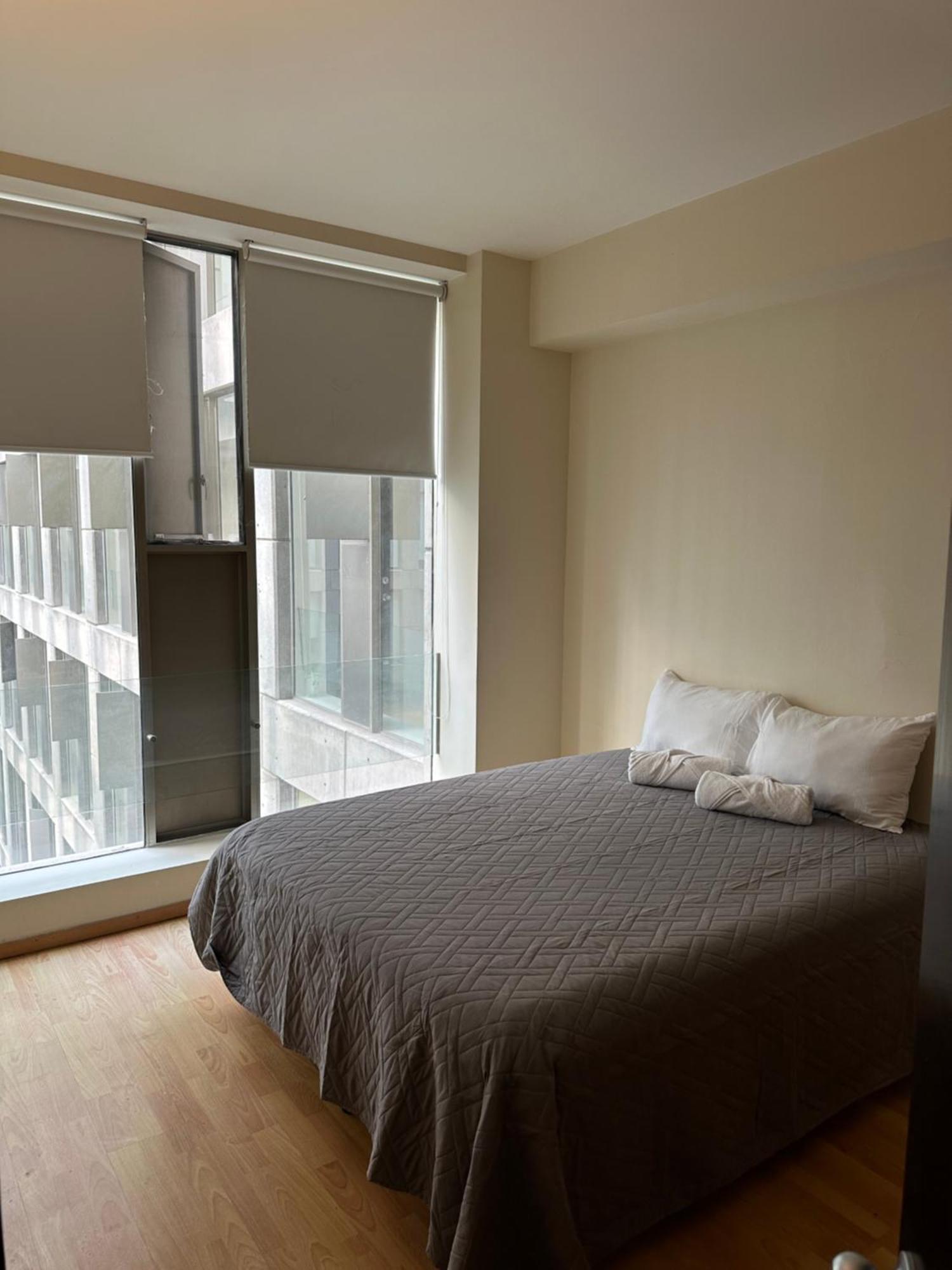 Puerta Alameda Two Bedroom Premium Apartment *